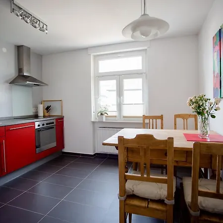 Hilltop-apartment *